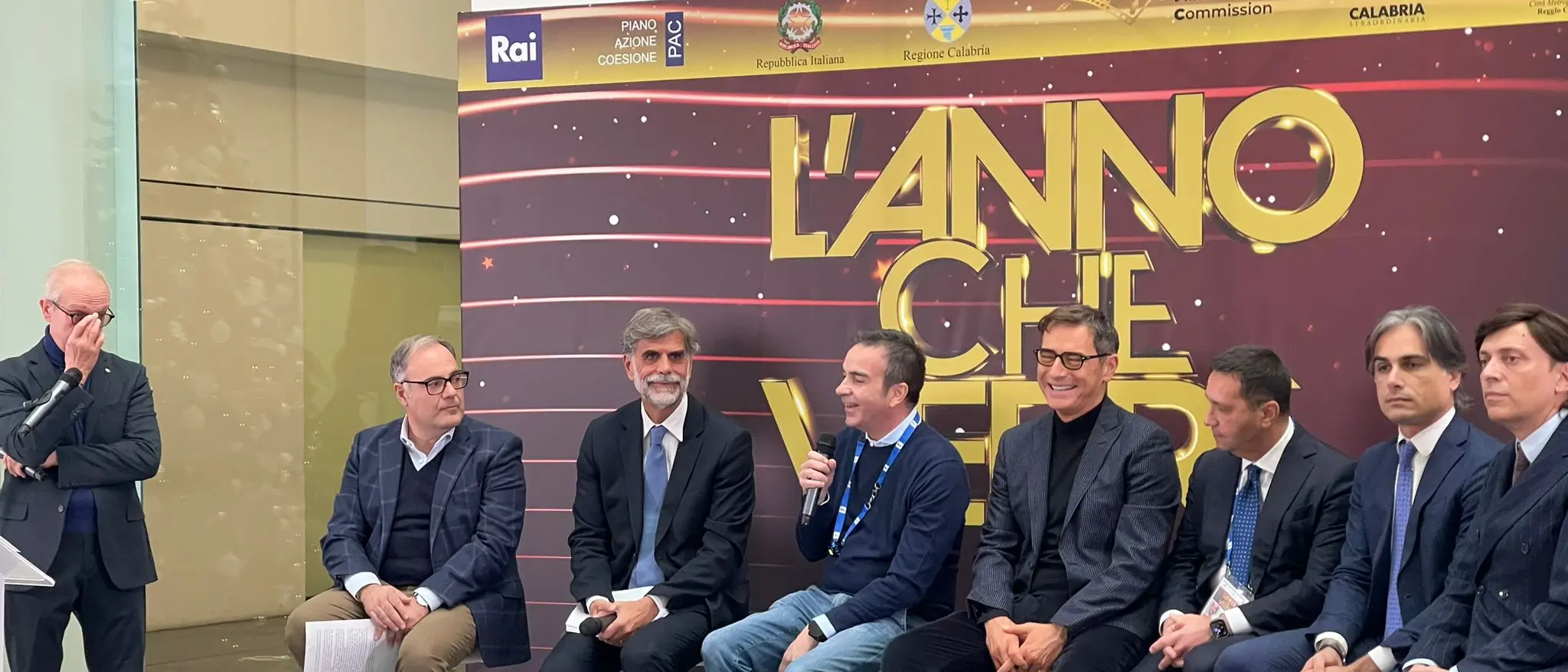 Tutto pronto per il Capodanno Rai a Reggio Calabria: ecco gli artisti che si esibiranno e il programma della serata\n