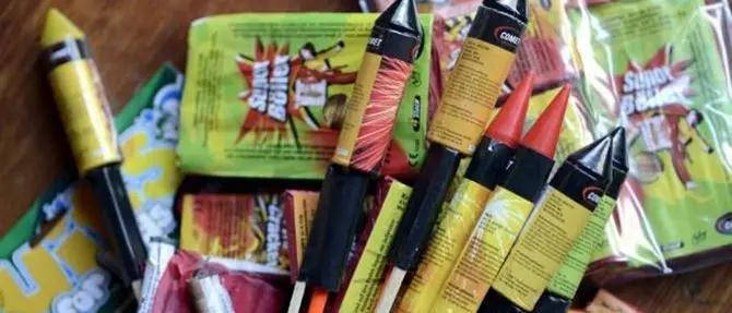 Due quintali e mezzo di botti di Capodanno sequestrati tra Catanzaro e Crotone