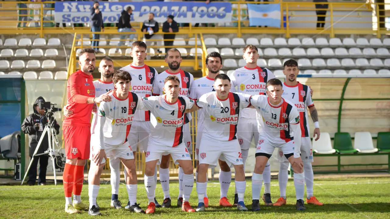 Eccellenza, il resoconto del 2024: Vigor Lamezia con più punti (64) e più gol fatti (55). L'anno si è chiuso nel segno del Praiatortora\n