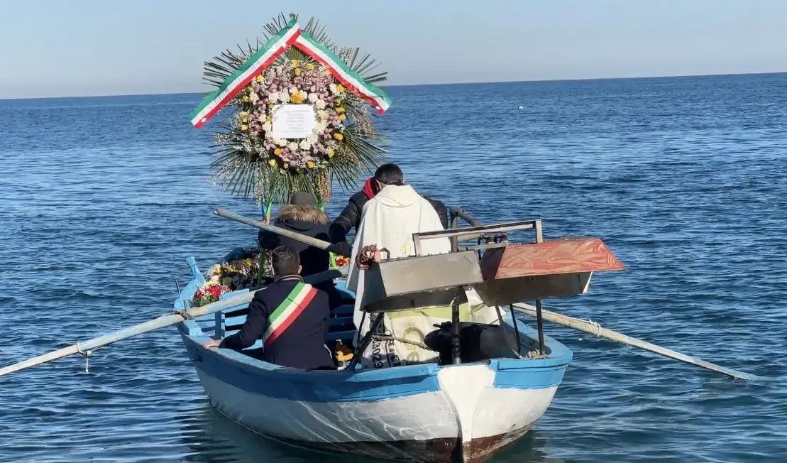 A 50 anni dalla tragedia Corigliano Rossano ricorda i 12 pescatori morti la notte di Capodanno a Schiavonea