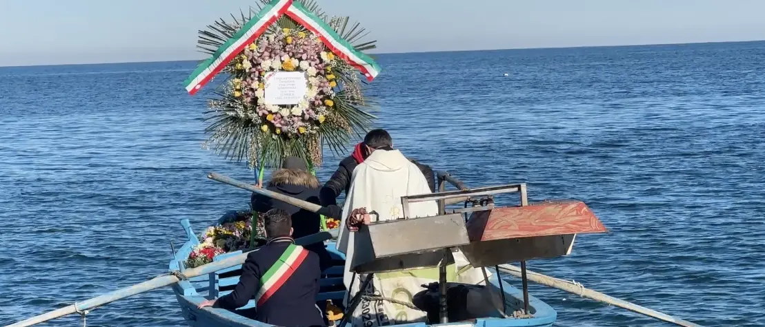 A 50 anni dalla tragedia Corigliano Rossano ricorda i 12 pescatori morti la notte di Capodanno a Schiavonea