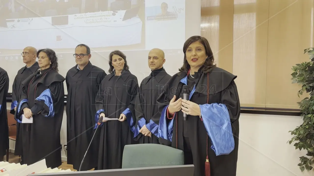 All’Unical la consegna delle lauree\u00A0nello stile\u00A0dei\u00A0campus americani\u00A0\n
