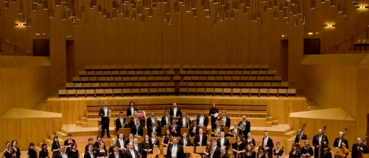 Musica per la pace, a Crotone l’orchestra di Kiev apre la stagione concertistica\n