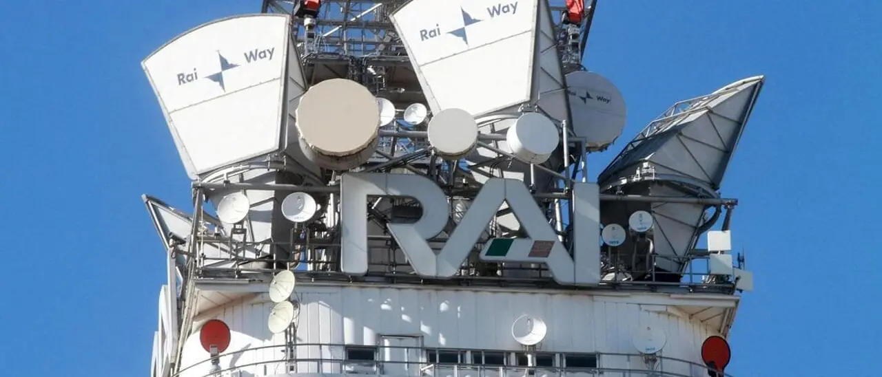 Canone Rai 2025, torna a 90 euro. Chi deve pagare? Ecco cosa c’è da sapere\n