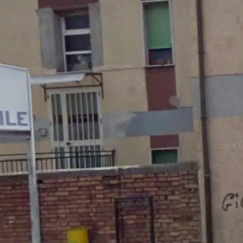 San Giovanni in Fiore, resta per ore in Pronto soccorso prima del trasferimento a Cosenza: 48enne muore in ambulanza sulla statale\n