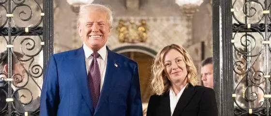 Visita lampo di Meloni nella tenuta di Trump in Florida: tra i temi discussi il caso di Cecilia Sala