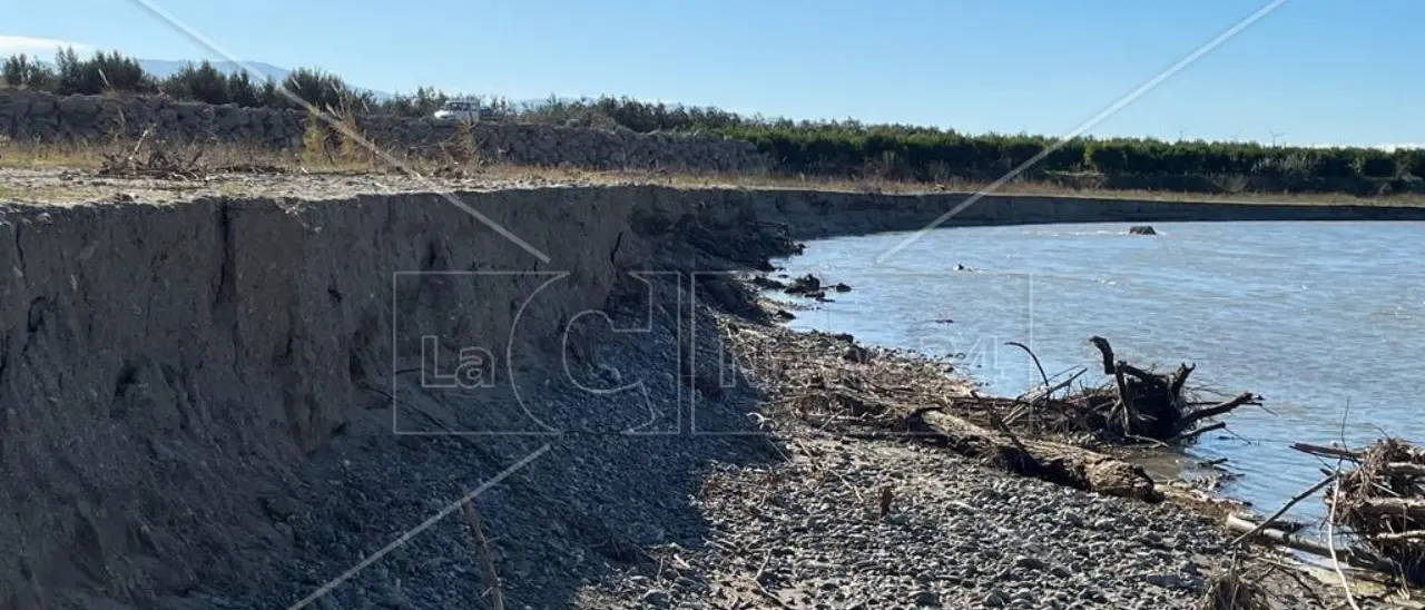 Fiume Crati, pubblicata la gara\u00A0per l’argine coriglianorossanese (da otto milioni di euro) dopo sette anni di attesa\n