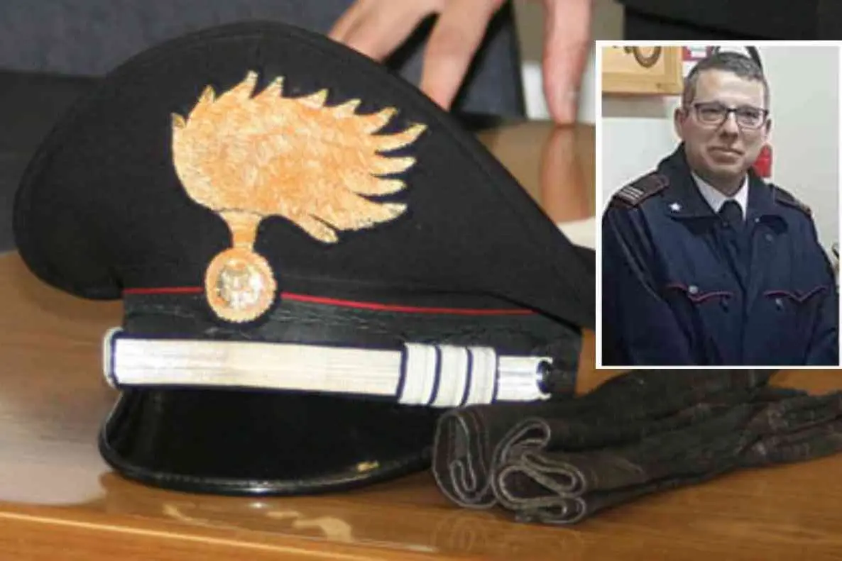 <p>Nel riquadro, il comandante Fabio Polvere</p>\\n