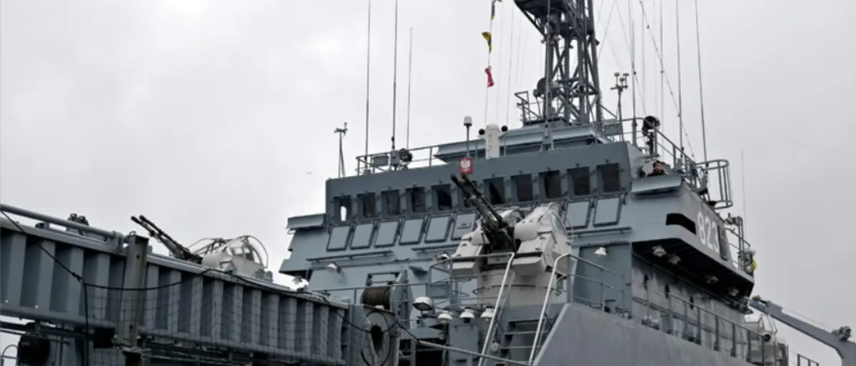 La Nato in missione nel Mar Baltico, 10 navi da guerra per proteggere le infrastrutture sottomarine\n