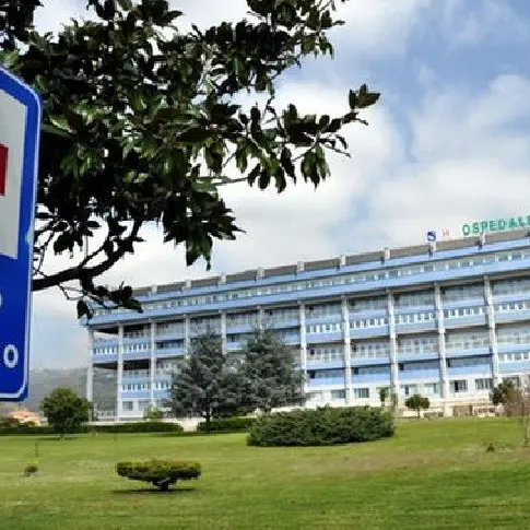 Indennità di pronto soccorso, Occhiuto firma\u00A0il decreto: in arrivo compensi extra per il personale sanitario