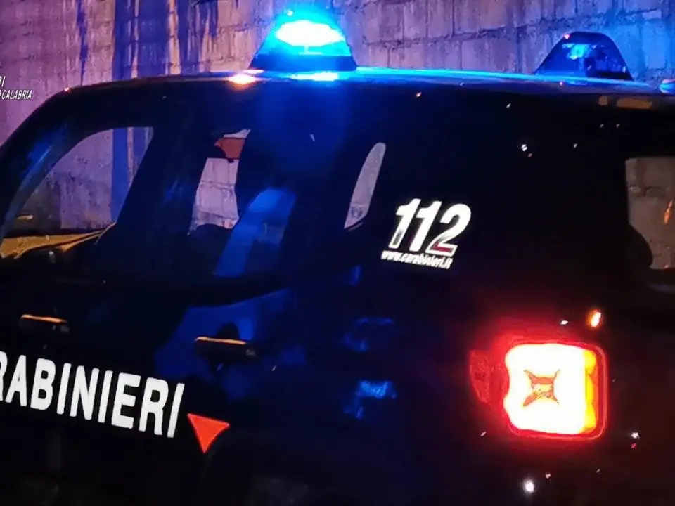 Omicidio nel Reggino, ucciso un uomo a colpi d’arma da fuoco a Bovalino