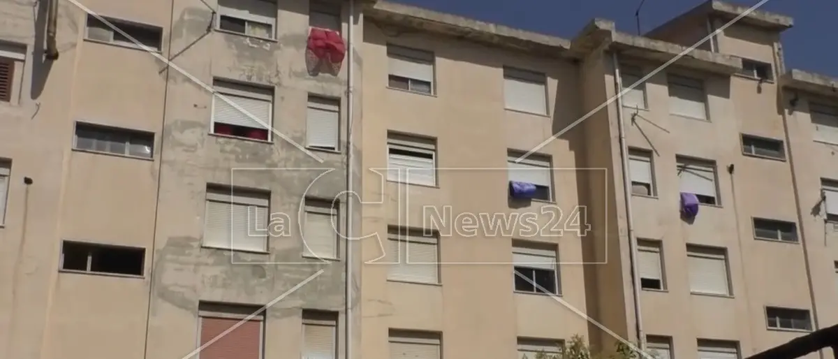 Il modello Caivano per “recuperare” quartieri vulnerabili e\u00A0disagiati\u00A0in Calabria: nessuna traccia del progetto su Arghillà\n