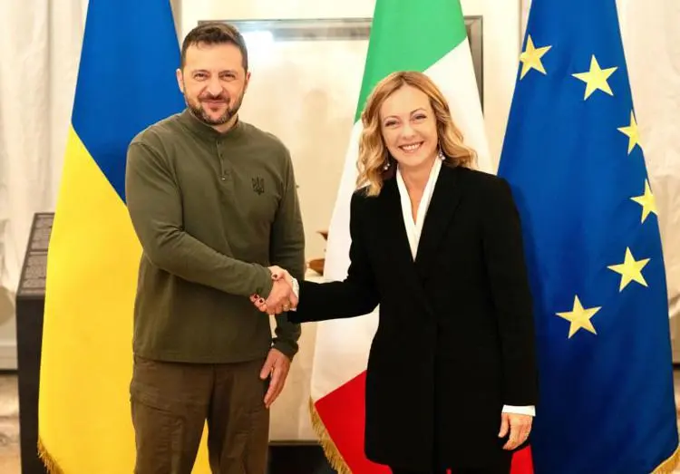 Meloni riceve Zelensky: «Dall’Italia sostegno a 360 gradi all’Ucraina»