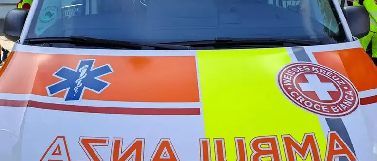 Muore a 7 anni dopo un malore accusato in una scuola elementare dell’Alto Adige\n