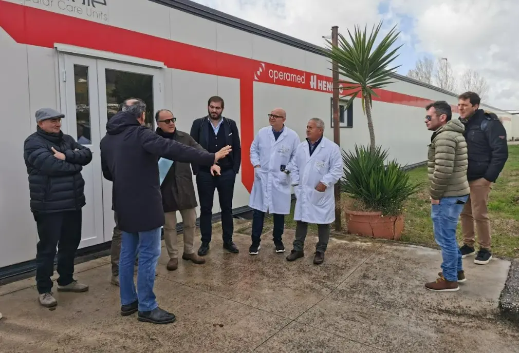 Ospedale Lamezia, consegnati i lavori per realizzare un padiglione Malattie infettive destinato alla terapia intensiva\n