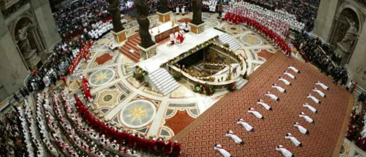 Nuove regole Cei: gay ammessi in seminario «ma è essenziale la castità»\n