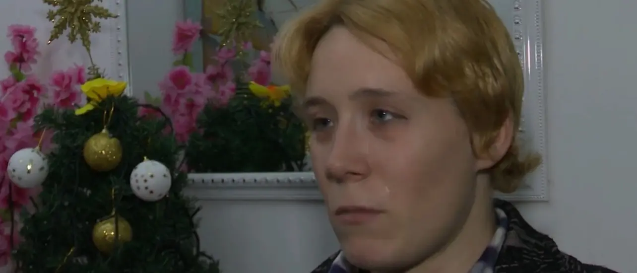 Il racconto della 30enne sequestrata dal compagno: «Mi ha chiuso in soffitta con letto e cibo. Salva grazie a mia madre e ai carabinieri»\n