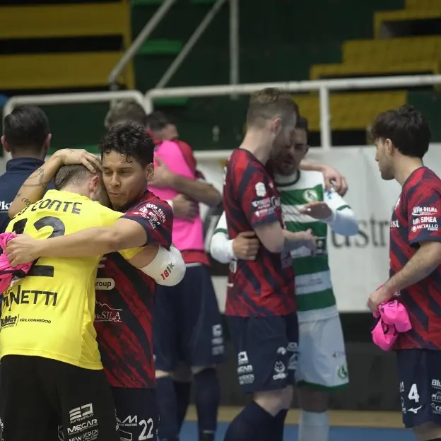 Serie A di calcio a 5, Pirossigeno Cosenza: Felipinho gol e vittoria d’oro dei rossoblù ad Avellino