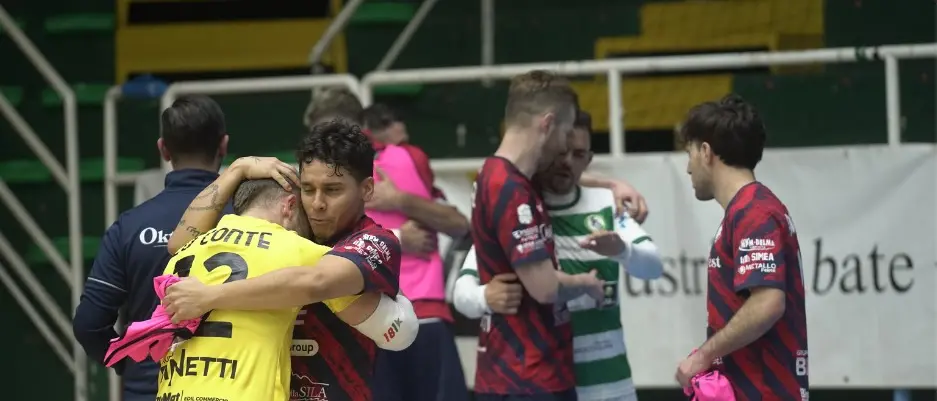 Serie A di calcio a 5, Pirossigeno Cosenza: Felipinho gol e vittoria d’oro dei rossoblù ad Avellino