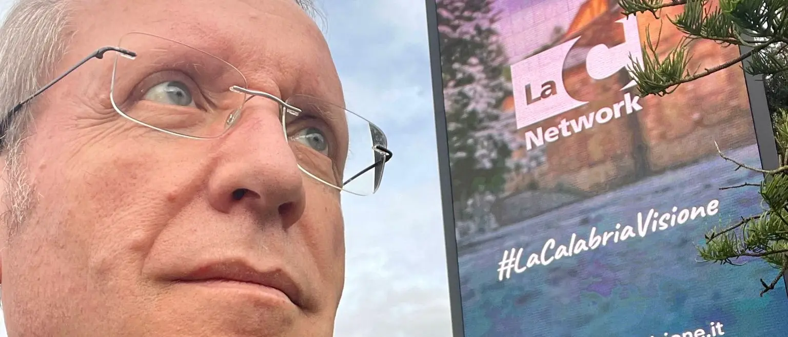 Per la Calabria (e per l’Italia) il 2025 sarà decisivo: ve lo racconteremo in libertà e senza sconti\n