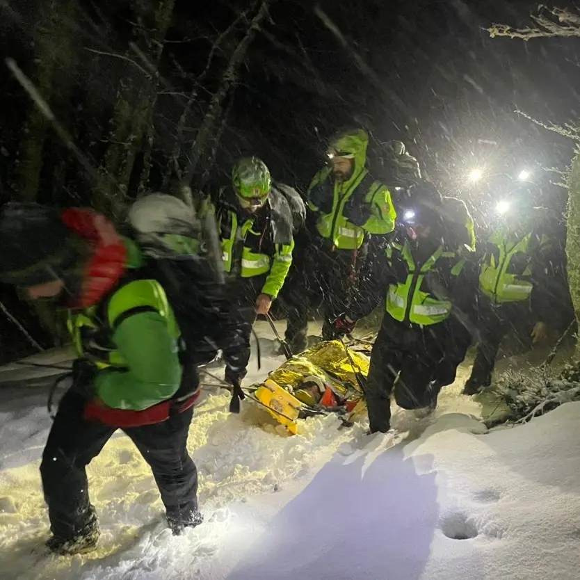 Escursionista ferito sul Pollino durante una bufera di neve, interviene il Soccorso alpino\n