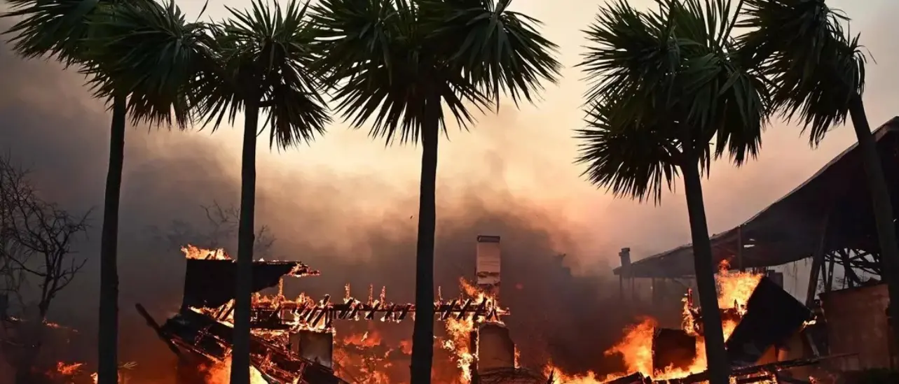 Incendi in California, le vittime salgono a quota 24. S’indaga sui roghi: tra le cause anche\u00A0un possibile guasto elettrico\n