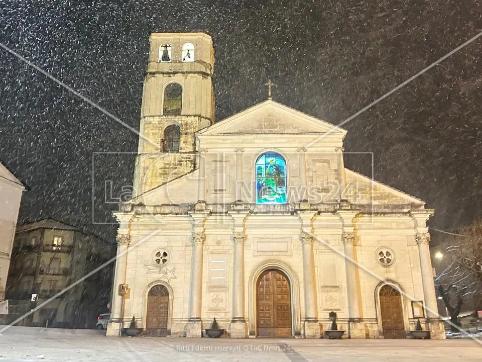 La magia della neve in Calabria, paesaggi da fiaba in Sila e sul Pollino -Foto e Video