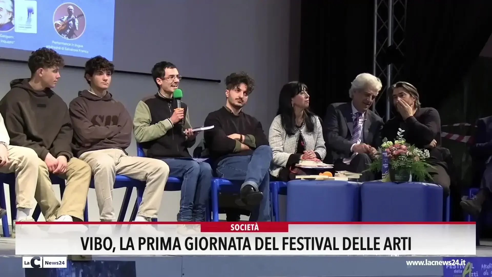 Vibo, la prima giornata del festival delle arti