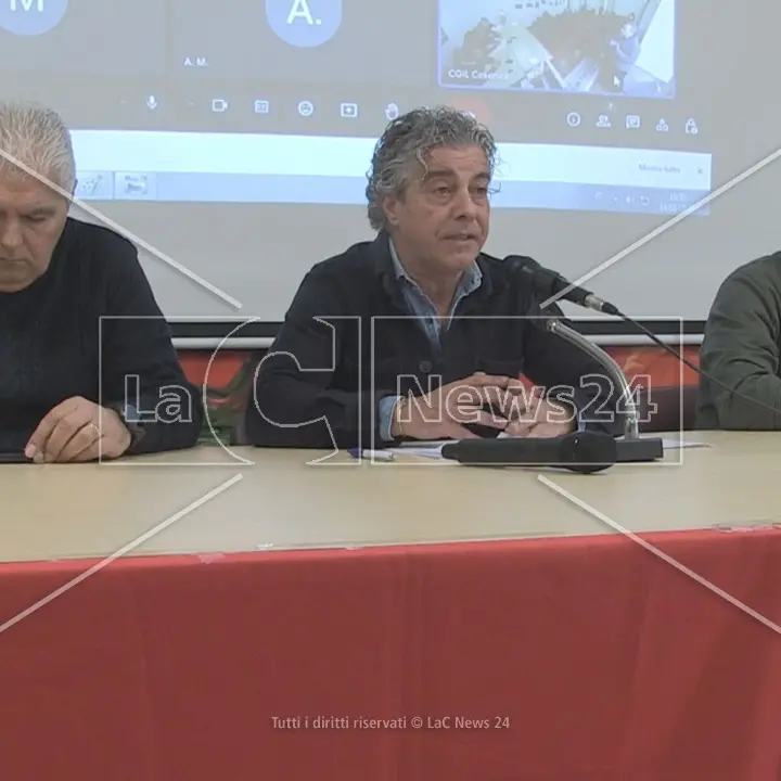 Caso Amaco a Cosenza, la denuncia della Cgil: «La Regione spinge per privatizzare il comparto trasporti»\n