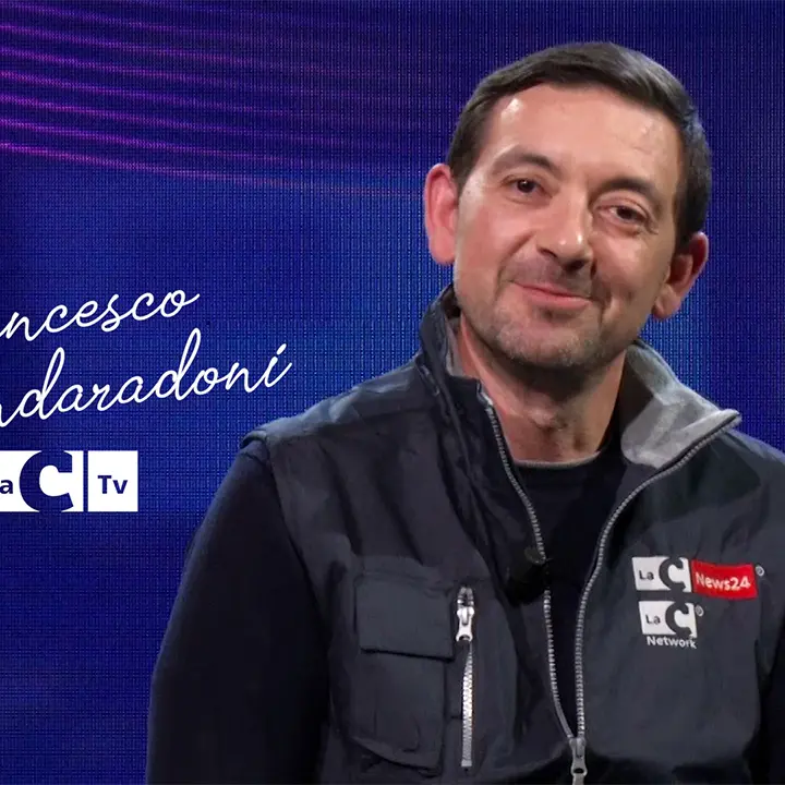 È uno dei tecnici del reparto emissione,\u00A0Francesco Mandaradoni si racconta: «Il\u00A0network LaC patrimonio della Calabria»\n