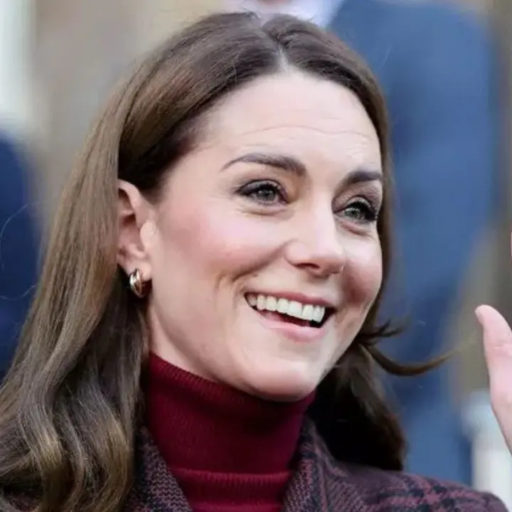 La principessa Kate annuncia: «Sono in remissione dal cancro»\n