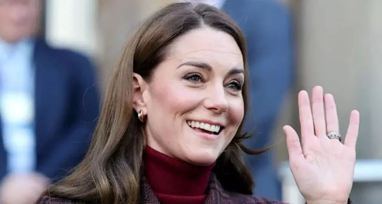 La principessa Kate annuncia: «Sono in remissione dal cancro»\n