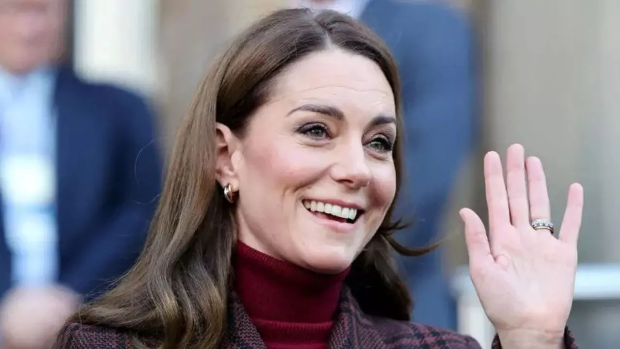 La principessa Kate annuncia: «Sono in remissione dal cancro»\n