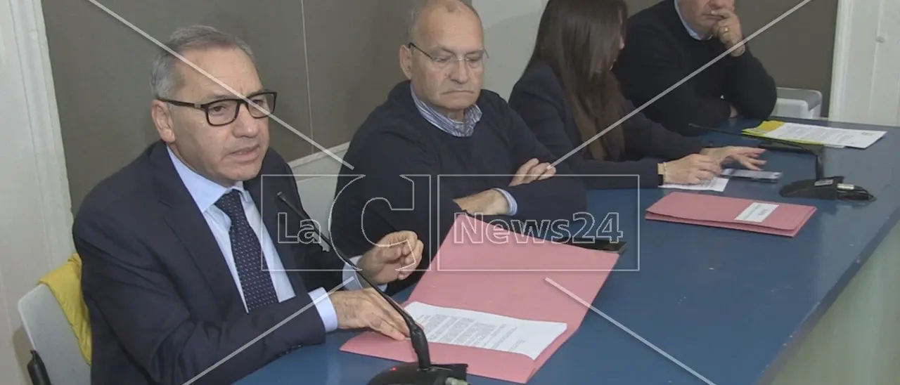 Centrale del Mercure, l’appello dei sindaci: «Non spegnete l’impianto»\n