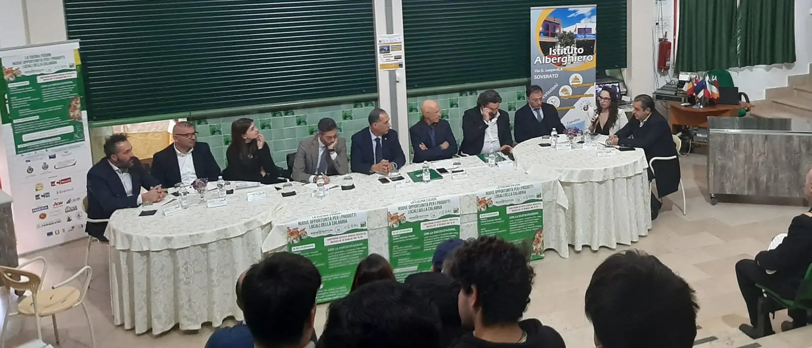 SerreInFestival, presentata a Soverato No&Mi: la barretta energetica senza zucchero di nocciole e miele calabresi