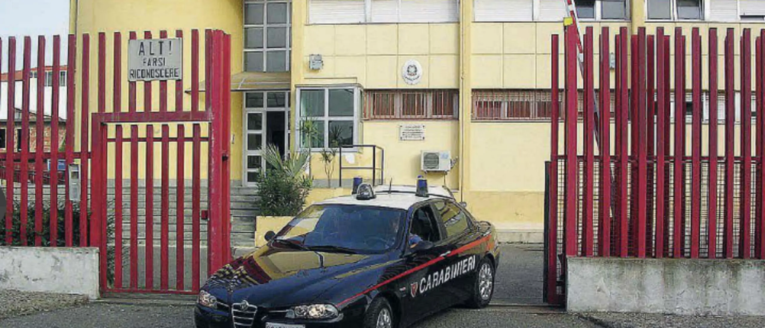 Negozio diventato ritrovo di pregiudicati nel Crotonese, stop alle attività per sette giorni\n