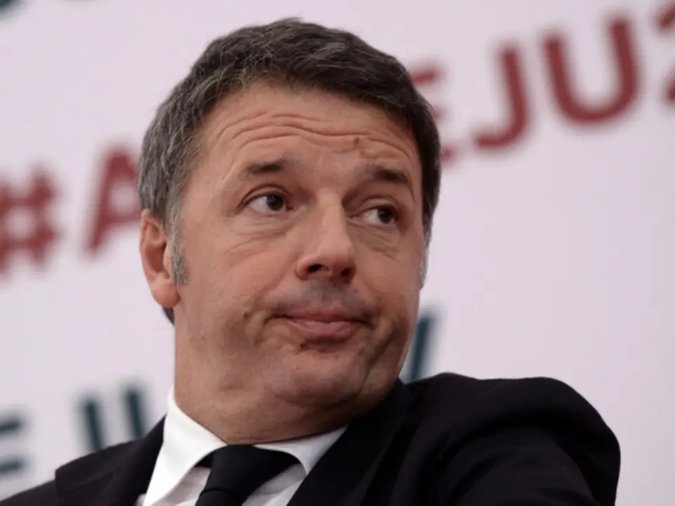 Renzi stai sereno (con te stesso): ascesa, caduta e podcast di un genio incompreso da tutti