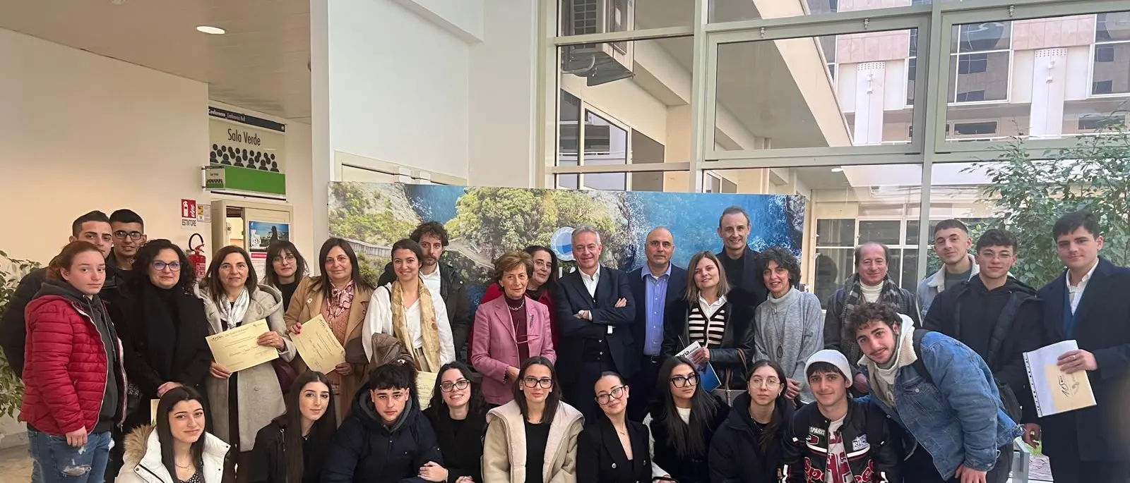 Agli studenti del Liceo Ferrari di Chiaravalle un premio europeo per la realizzazione una mappa virtuale sulle vie della seta calabresi