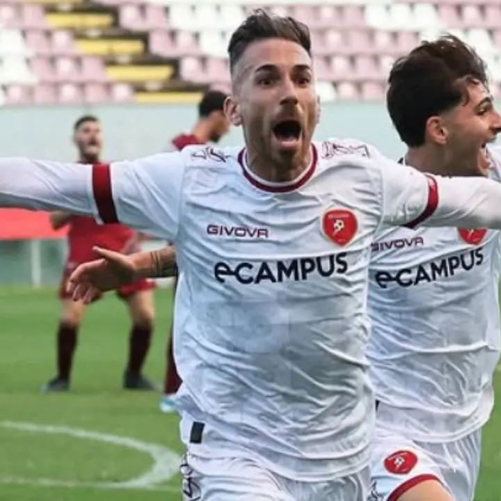 Serie D, tutto pronto per la 20esima giornata: Reggina e Sambiase in pressing sul Siracusa, Vibonese-Locri derby tra feriti