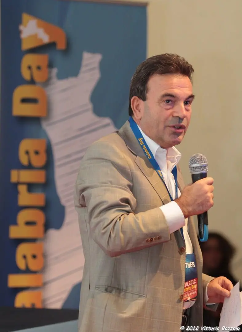 Lamezia, Speranza si chiama fuori dal frullatore\u00A0delle amministrative: «Non voglio candidature ma il Pd smetta di fare melina»\n