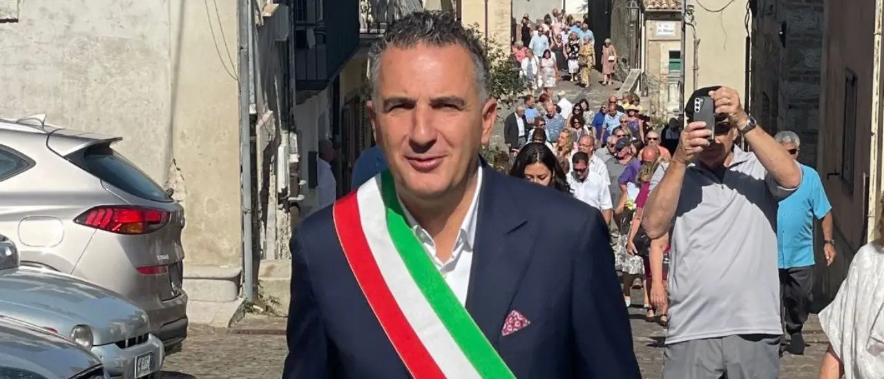 Amaco, l’annuncio di Greco: «Castrolibero pronta a formare una nuova municipalizzata e acquisire quote»