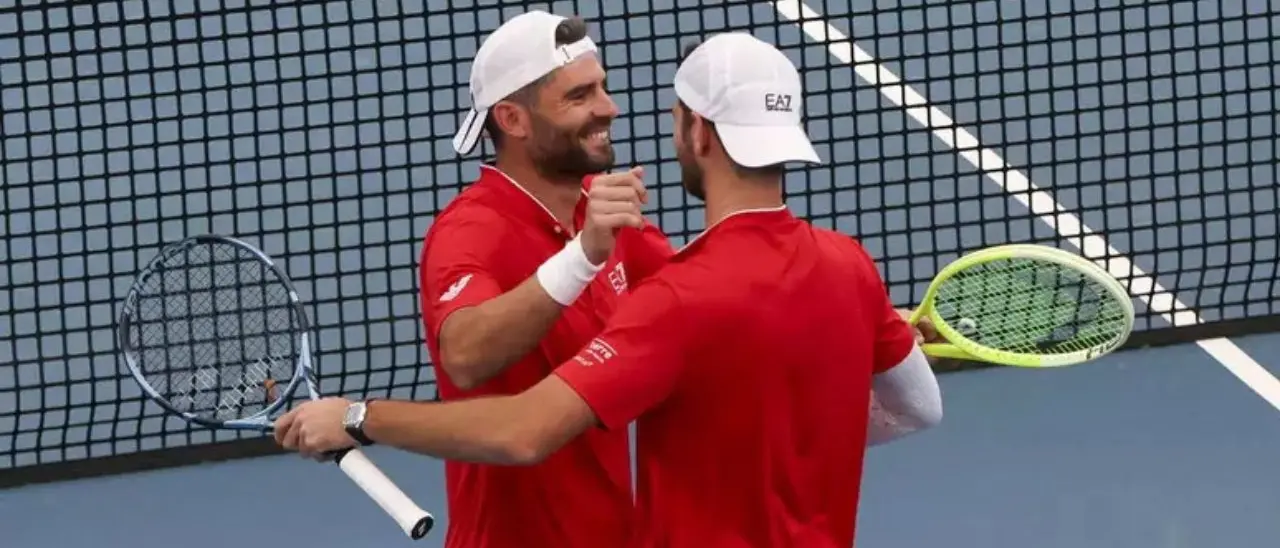 Australian Open, non si ferma la corsa di Bolelli e Vavassori: la coppia azzurra vola ai quarti di finale\n