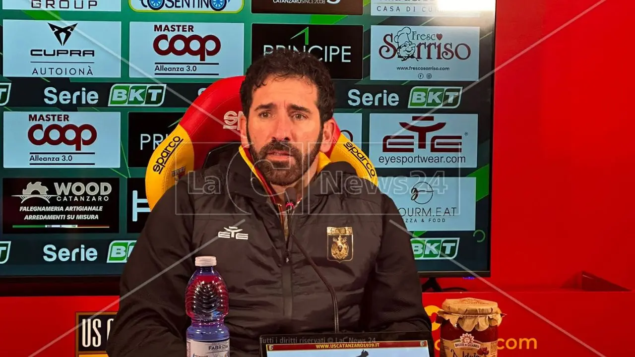 Catanzaro-Pisa 0-0, Caserta si complimenta con la squadra: «Grande  prestazione dei ragazzi, ai punti avremmo meritato di più»