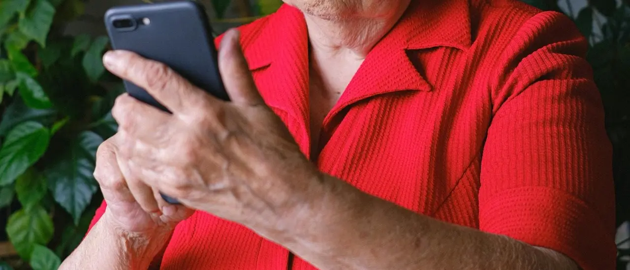 «Hanno arrestato suo fratello»: truffa a una 90enne, cosentino arrestato a Modena dopo un inseguimento\n