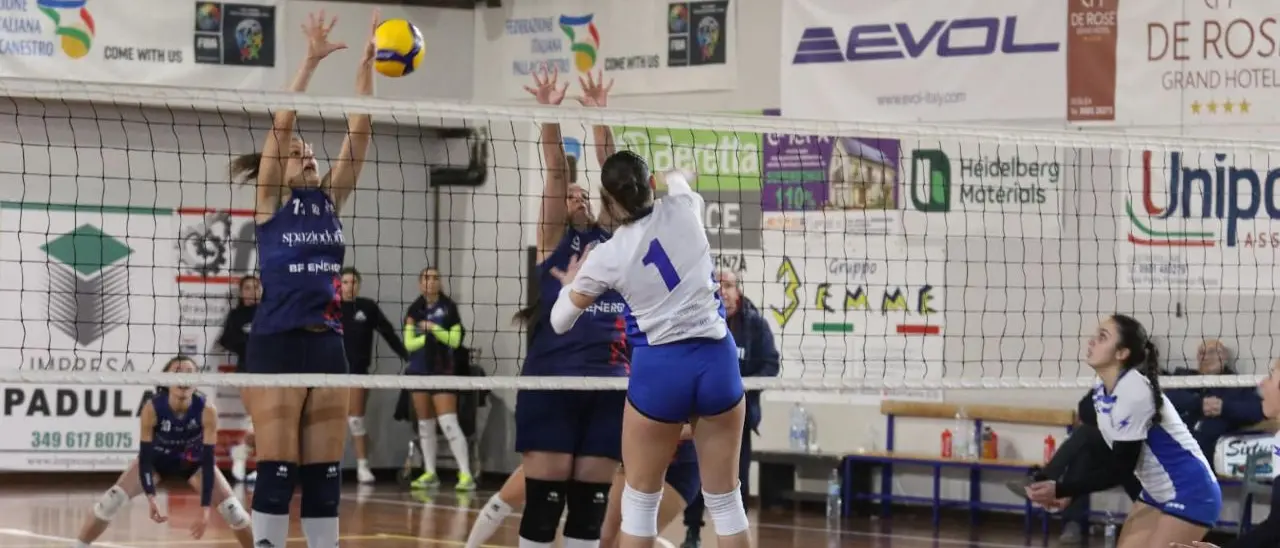 Volley, in Serie C Paola continua la sua marcia, Pizzo accorcia le distanze dalla Todosport\n