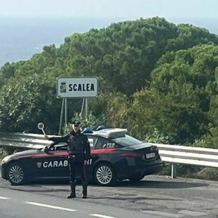 Scalea, lite in un ristorante per un video degenera fino alla coltellata: arrestato un 36enne per tentato omicidio\n
