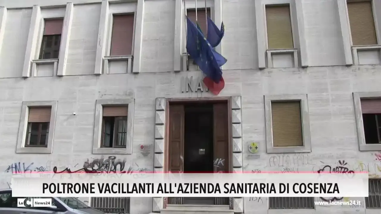 Poltrone vacillanti all'Azienda sanitaria di Cosenza