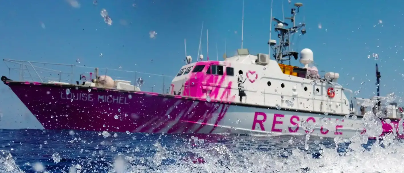 Migranti, la nave Louise Michel diretta a Reggio Calabria con 38 persone a bordo\n