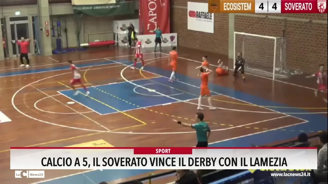 Calcio A5, il Soverato vince il derby con il Lamezia