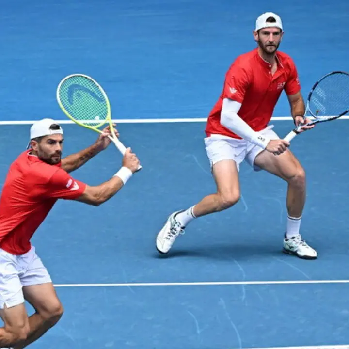 Australian Open, Bolelli-Vavassori che rimonta! Battono Goransoon-Verbeek e conquistano la finale\n